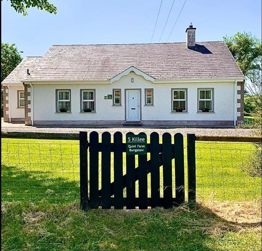 Quiet Farm Cottage Enniskillen Fermanagh ภายนอก รูปภาพ